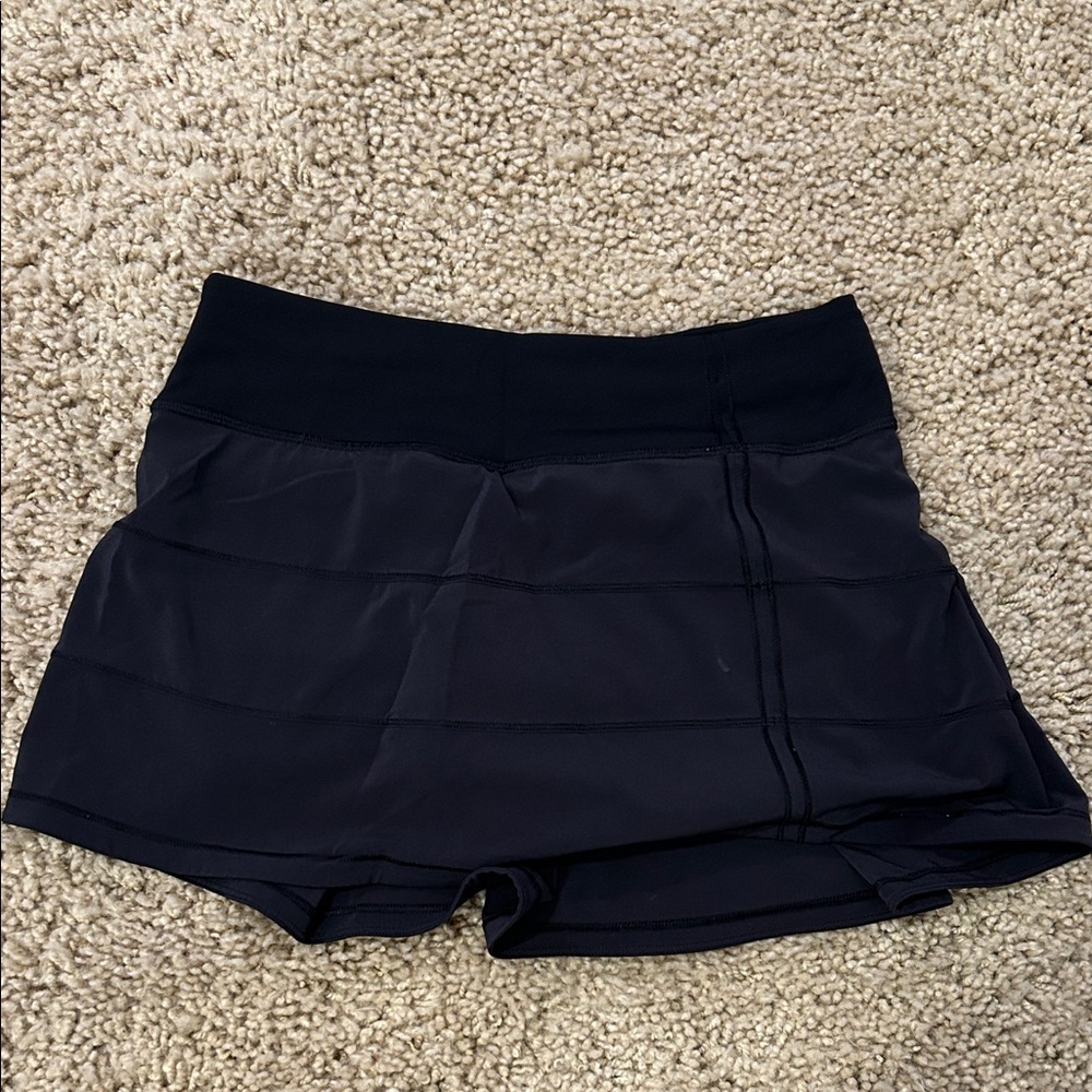 Lululemon pace rival skirt
